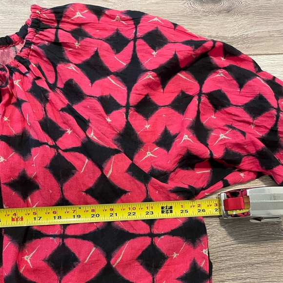 Sundance Hyacinth Batik 100% Cotton 
Embroidered Puff Sleeve Top XL (oversized) - Picture 8 of 10